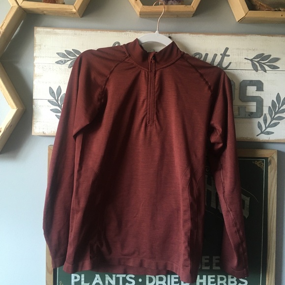 Alphalete Pullover✨ - Picture 2 of 3